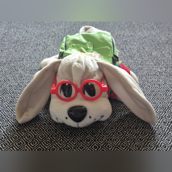 Mattel Rare Pound Puppy Student Plush - Picture 2 of 10